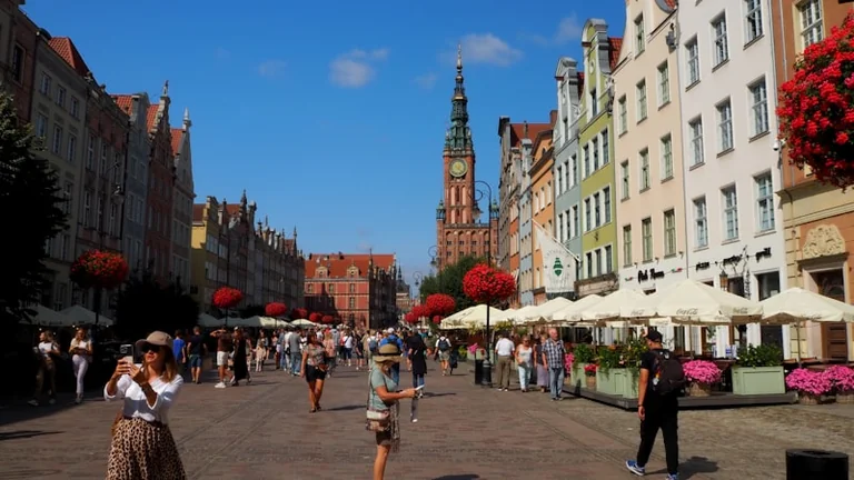 Upały w Polsce: alerty IMGW dla południowych regionów