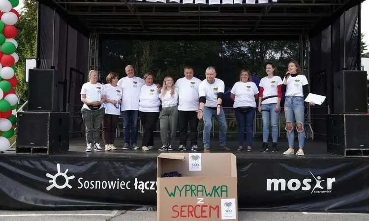 Wyprawka z sercem: Sosnowiec jednoczy siły dla dzieci w Parku Sieleckim