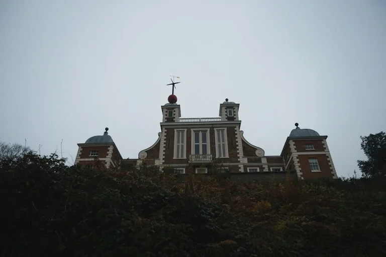 Kaip decyzja z 1884 roku uczyniła Greenwich punktem odniesienia czasu